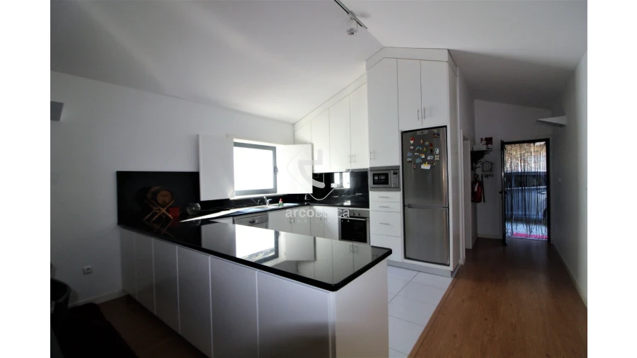 Moradia T3 para Venda em Serdedelo Foto 8