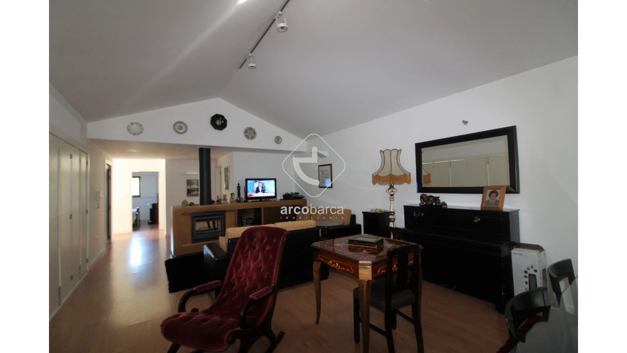 Moradia T3 para Venda em Serdedelo Foto 10