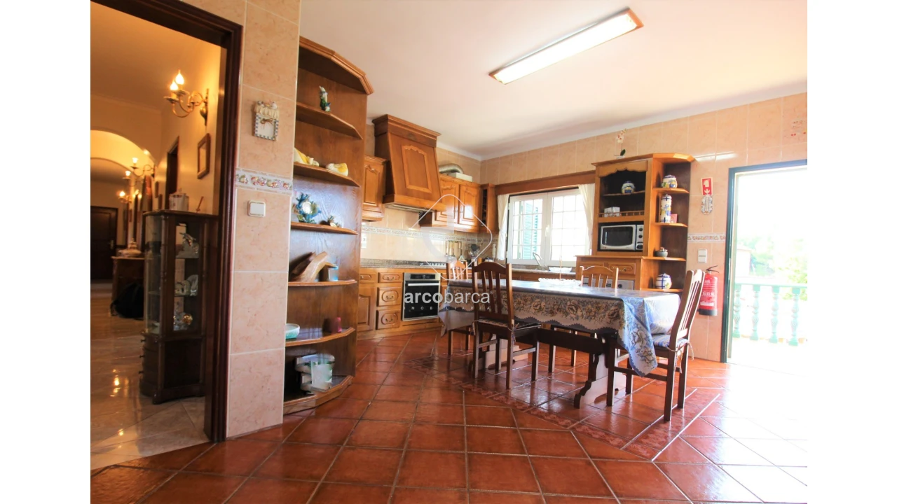 Moradia T5 para Venda em Rebordões (Santa Maria) Foto 35