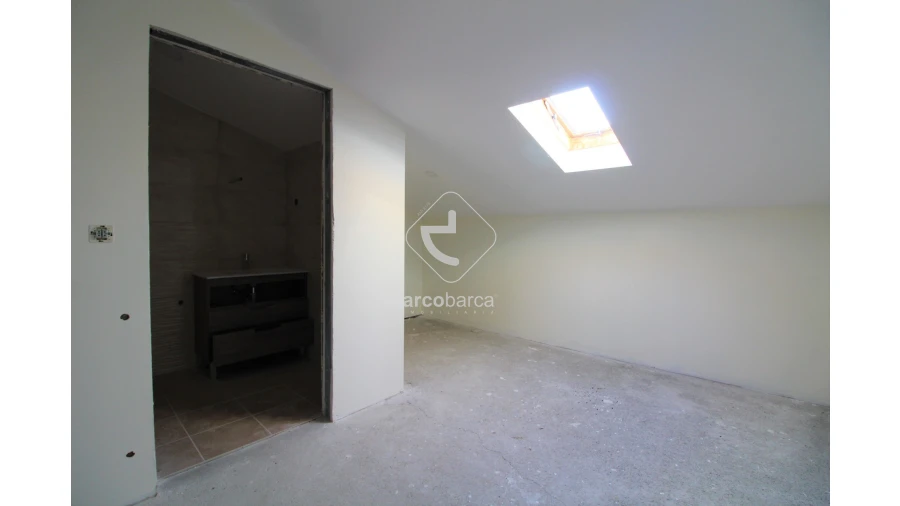 Moradia T5 para Venda em Rebordões (Santa Maria) Foto 67