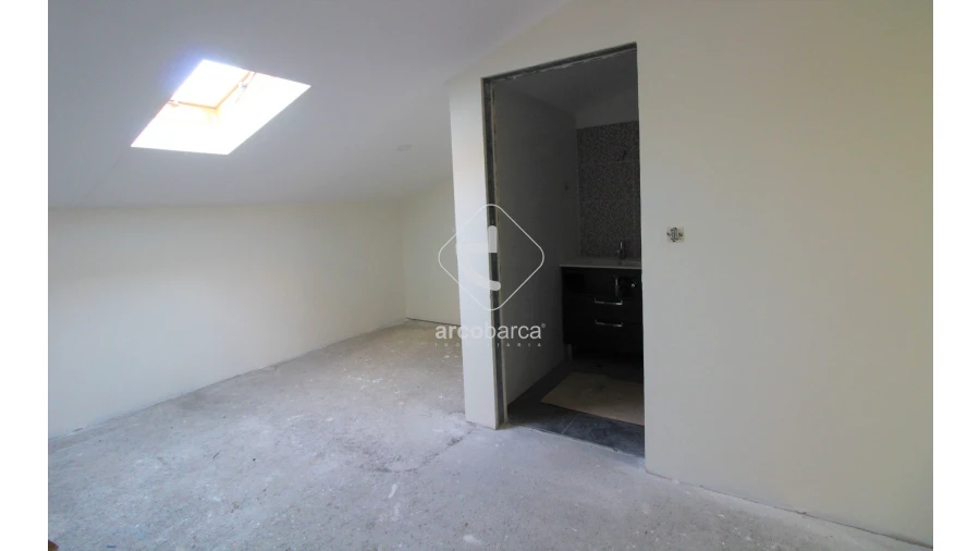 Moradia T5 para Venda em Rebordões (Santa Maria) Foto 68