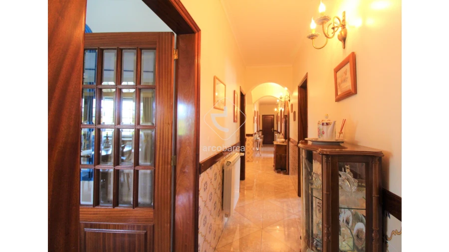 Moradia T5 para Venda em Rebordões (Santa Maria) Foto 37