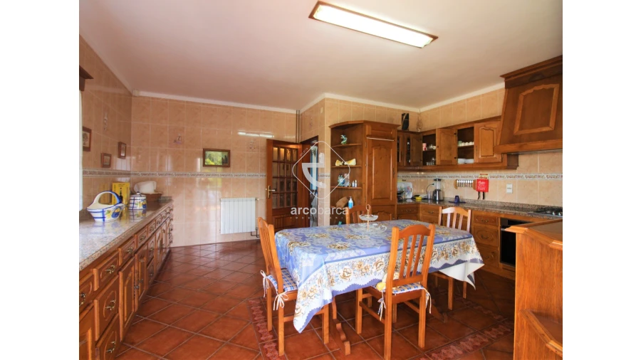 Moradia T5 para Venda em Rebordões (Santa Maria) Foto 33