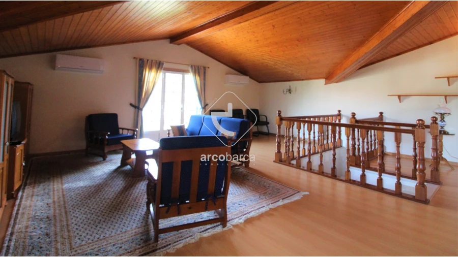 Moradia T5 para Venda em Rebordões (Santa Maria) Foto 56