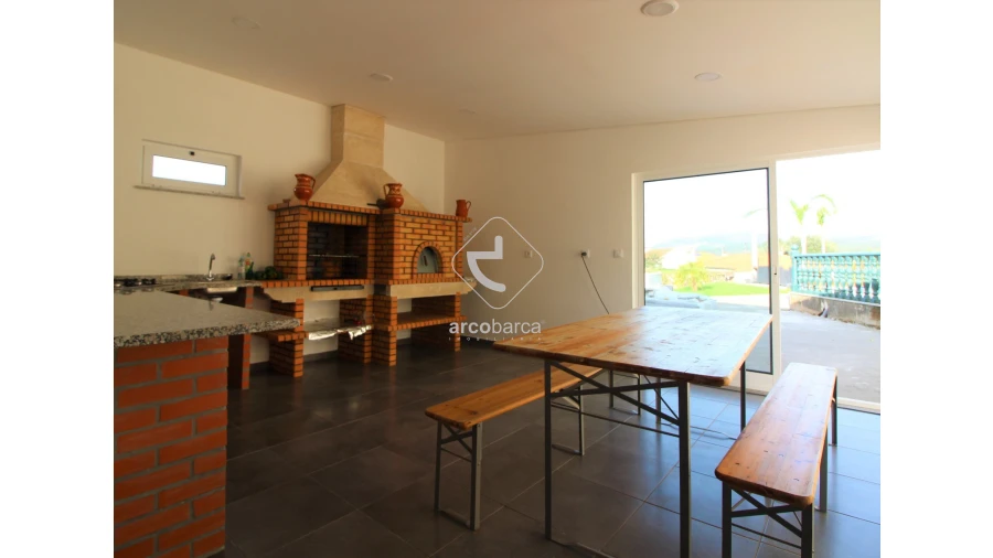 Moradia T5 para Venda em Rebordões (Santa Maria) Foto 72