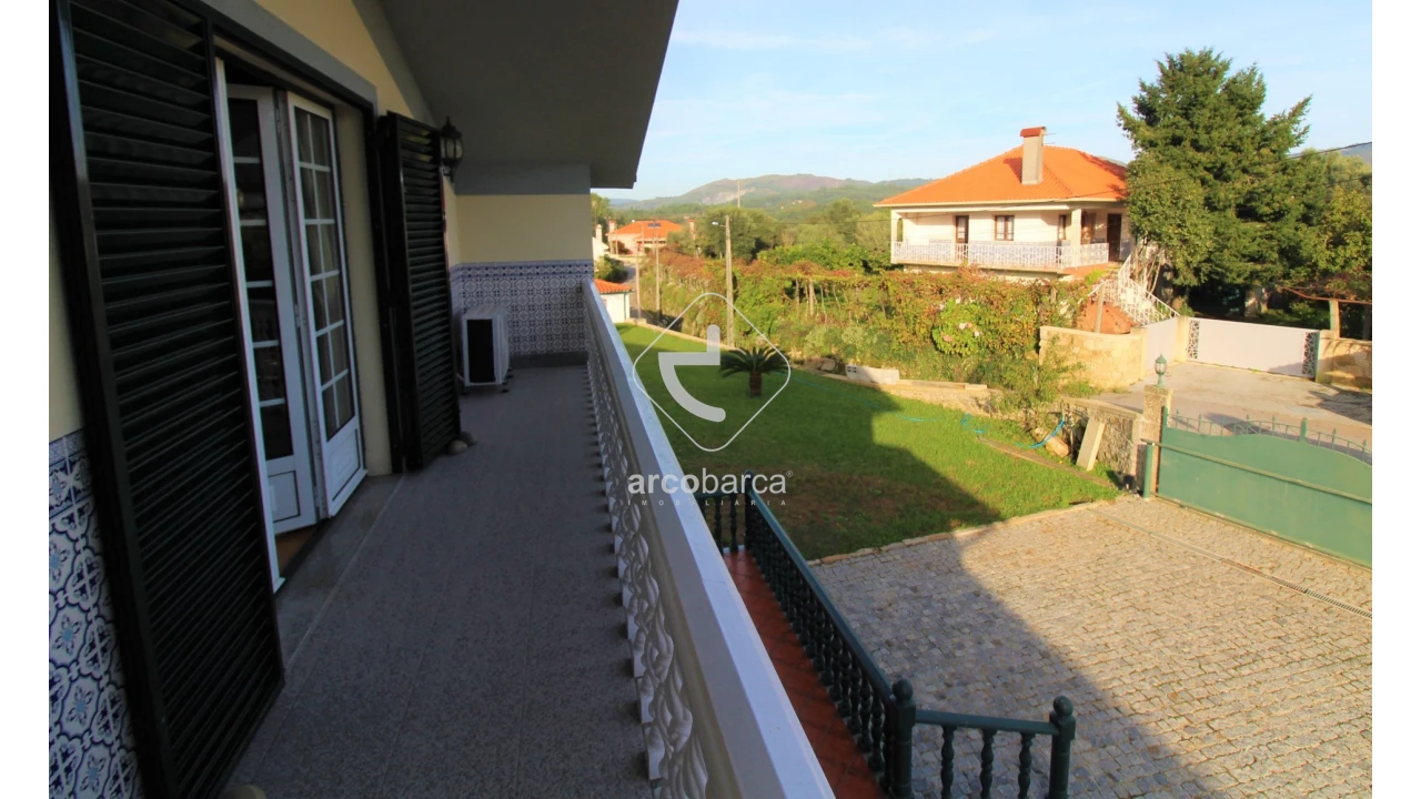 Moradia T5 para Venda em Rebordões (Santa Maria) Foto 88