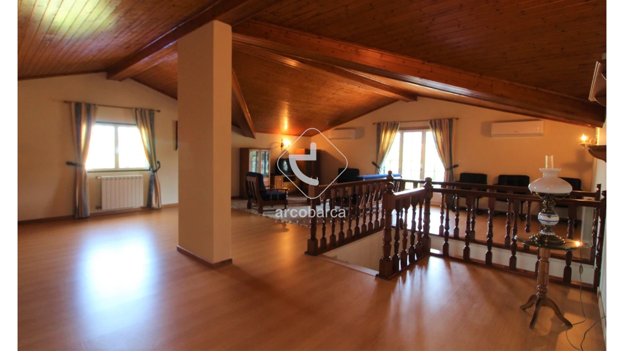 Moradia T5 para Venda em Rebordões (Santa Maria) Foto 58