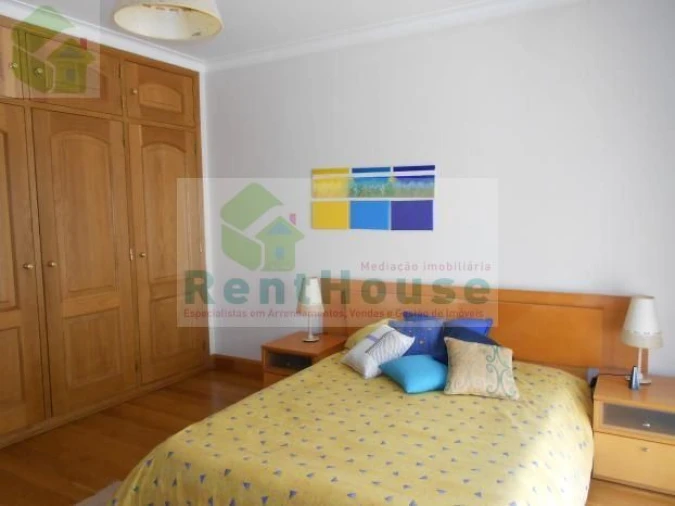 Moradia T5 para Venda em Alhadas Foto 9