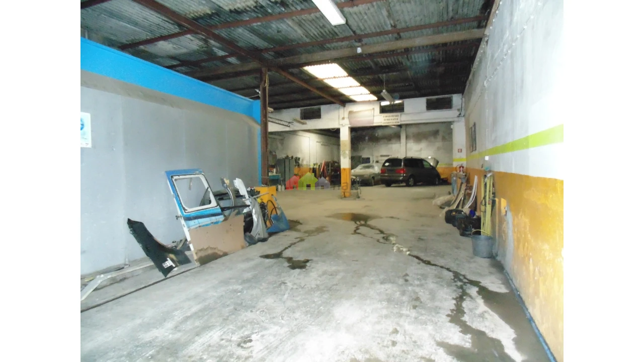 Armazém para Venda em Beja (Santiago Maior e São João Baptista) Foto 4