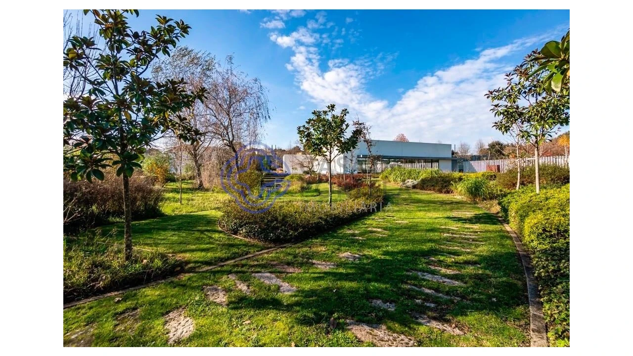 Quinta T2 para Venda em Cidade da Maia Foto 33