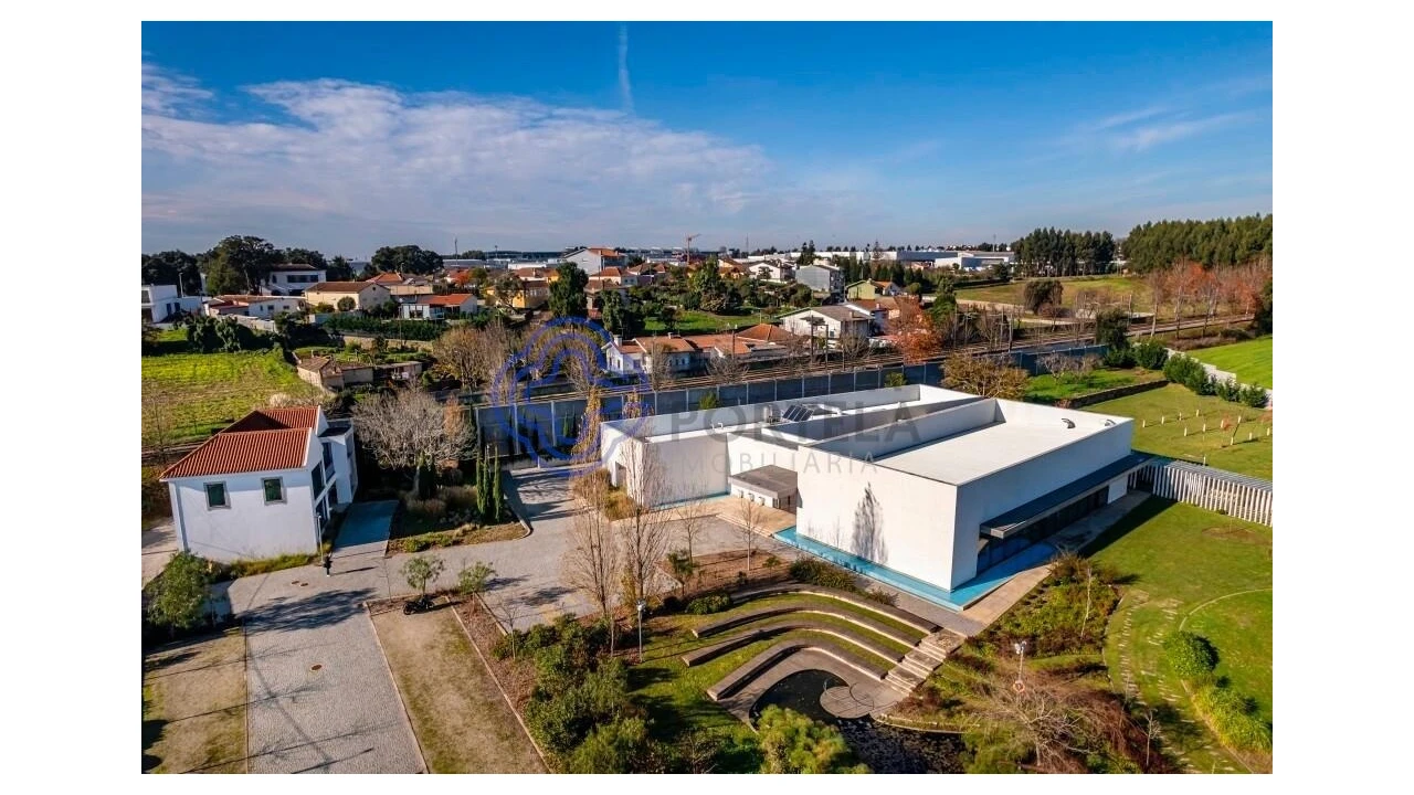 Quinta T2 para Venda em Cidade da Maia Foto 2