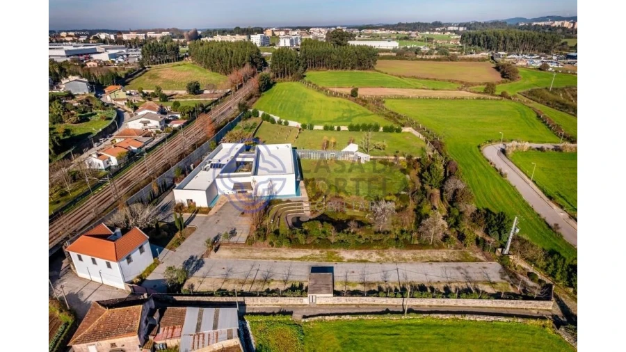 Quinta T2 para Venda em Cidade da Maia Foto 30