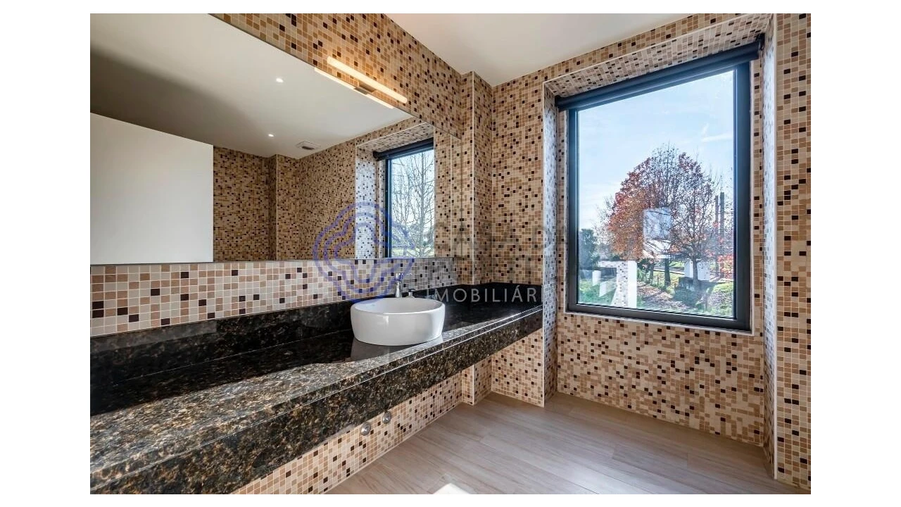 Quinta T2 para Venda em Cidade da Maia Foto 44