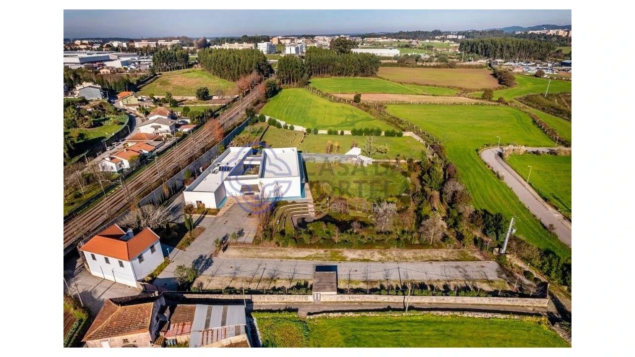 Quinta T2 para Venda em Cidade da Maia Foto 30