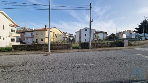 Terreno para Venda em Avelãs de Ambom e Rocamondo