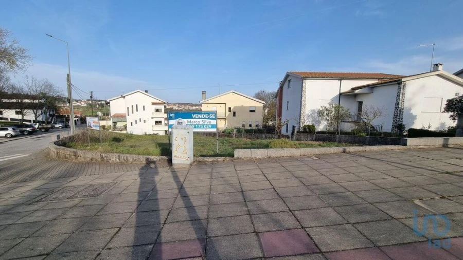 Terreno para Venda em Avelãs de Ambom e Rocamondo Foto 10