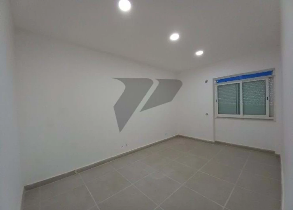 Apartamento T3 para Venda em Amora Foto 17