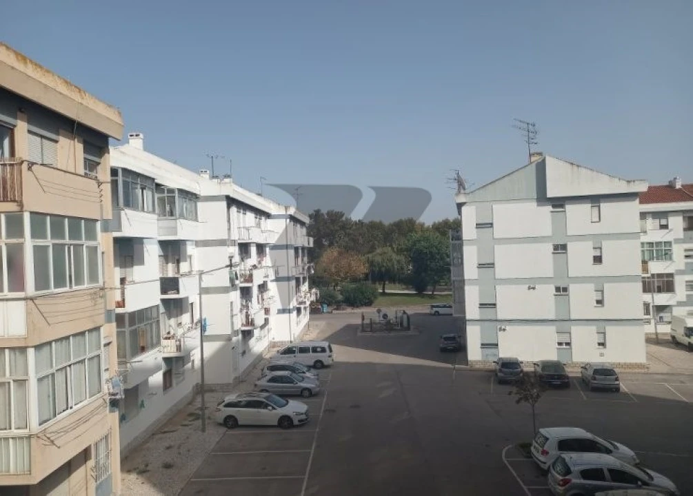 Apartamento T3 para Venda em Amora Foto 12