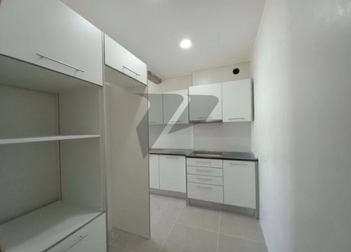 Apartamento T3 para Venda em Amora Foto 9
