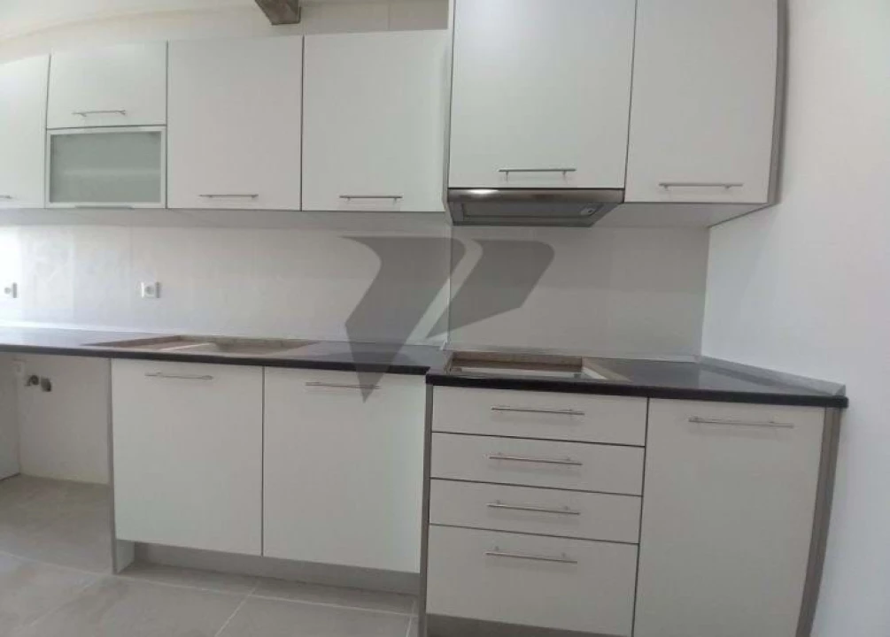 Apartamento T3 para Venda em Amora Foto 14