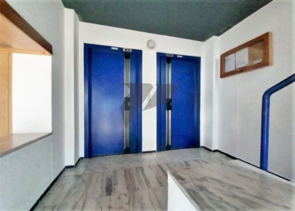 Apartamento T2 para Venda em Laranjeiro e Feijó Foto 4
