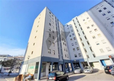 Apartamento T2 para Venda em Laranjeiro e Feijó