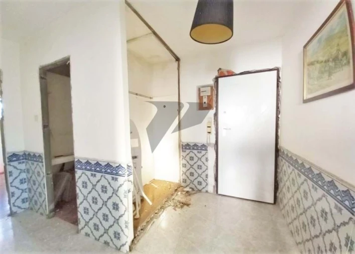 Apartamento T2 para Venda em Laranjeiro e Feijó Foto 7