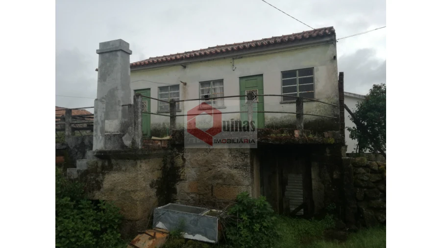 Moradia T2 para Venda em Quadrazais Foto 5