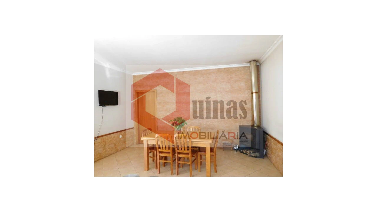 Quinta T3 para Venda em Sabugal e Aldeia de Santo António Foto 35