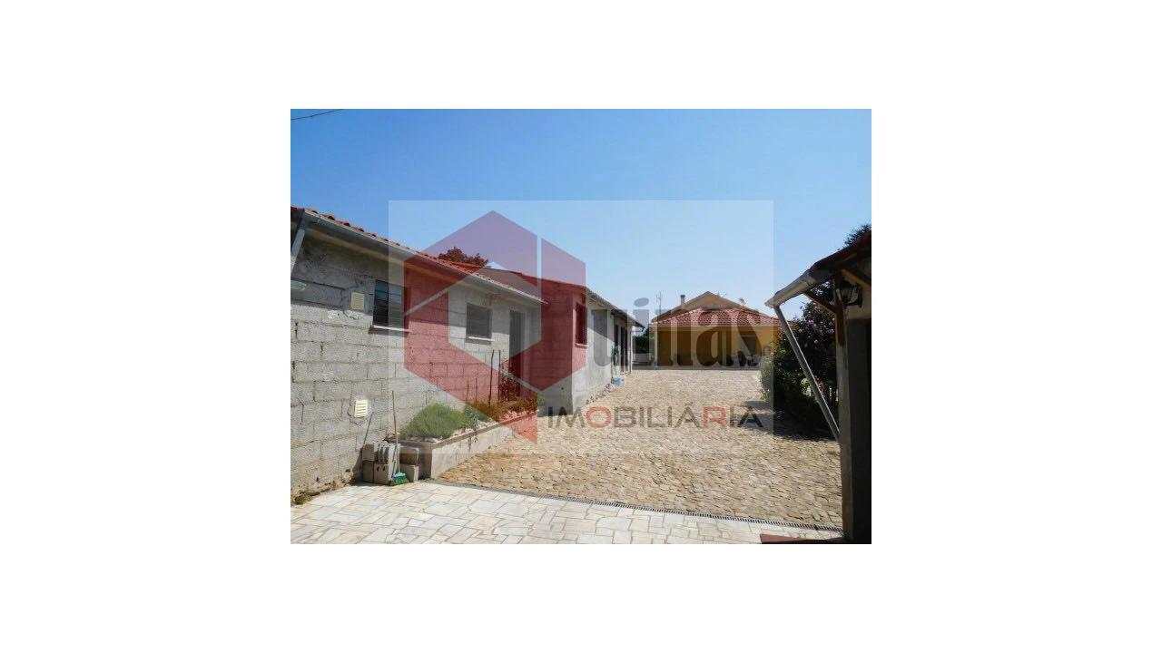 Quinta T3 para Venda em Sabugal e Aldeia de Santo António Foto 22