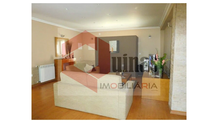 Quinta T3 para Venda em Sabugal e Aldeia de Santo António Foto 38