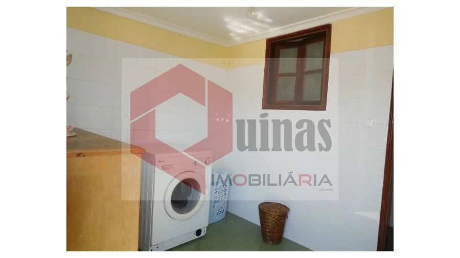 Quinta T3 para Venda em Sabugal e Aldeia de Santo António Foto 39