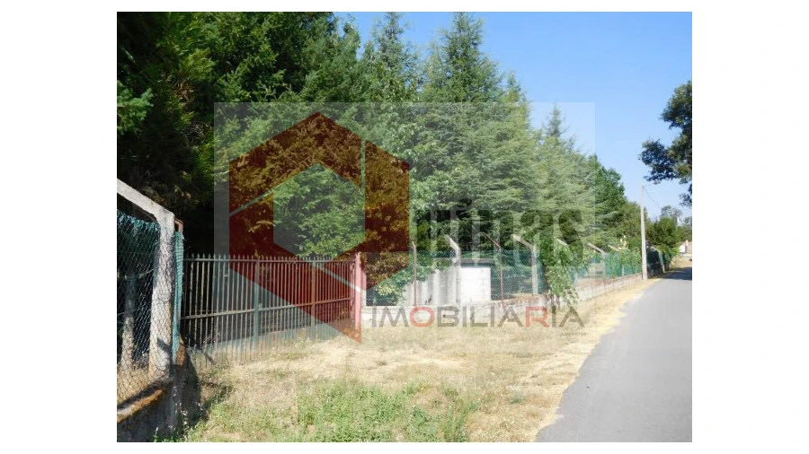 Quinta T3 para Venda em Sabugal e Aldeia de Santo António Foto 23