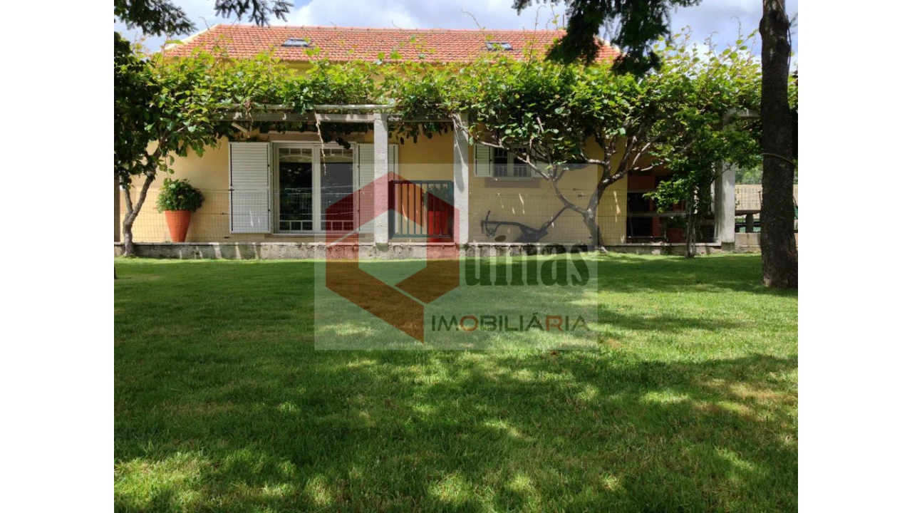 Quinta T3 para Venda em Sabugal e Aldeia de Santo António Foto 3