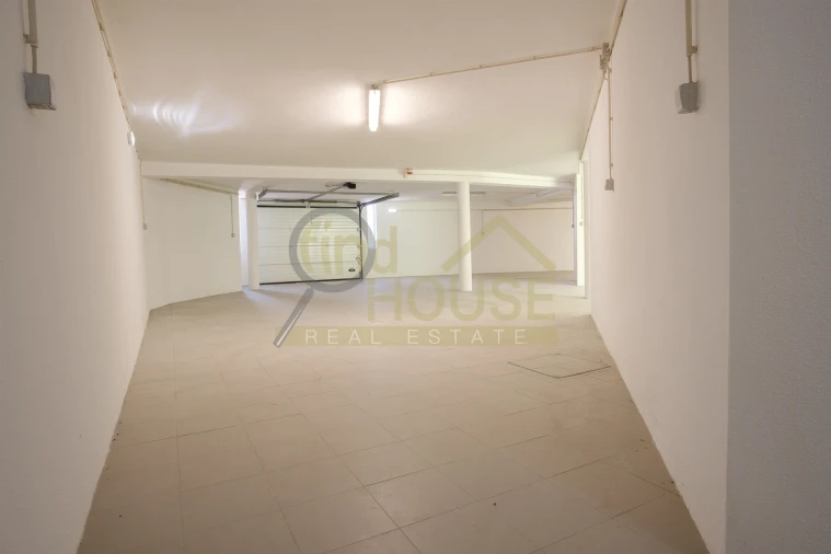Moradia T4 para Venda em Queluz e Belas Foto 49