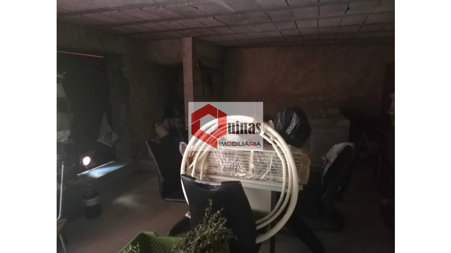 Moradia T0 para Venda em Santo Estêvão e Moita Foto 6