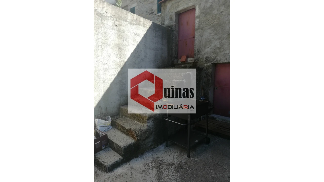 Moradia T0 para Venda em Santo Estêvão e Moita Foto 4