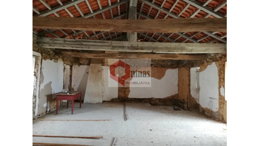 Moradia T0 para Venda em Sabugal e Aldeia de Santo António Foto 12