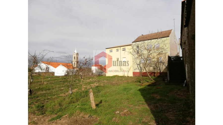 Moradia T0 para Venda em Sabugal e Aldeia de Santo António Foto 22