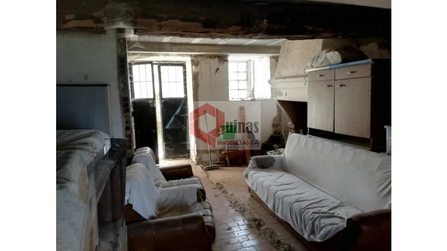 Moradia T0 para Venda em Sabugal e Aldeia de Santo António Foto 10
