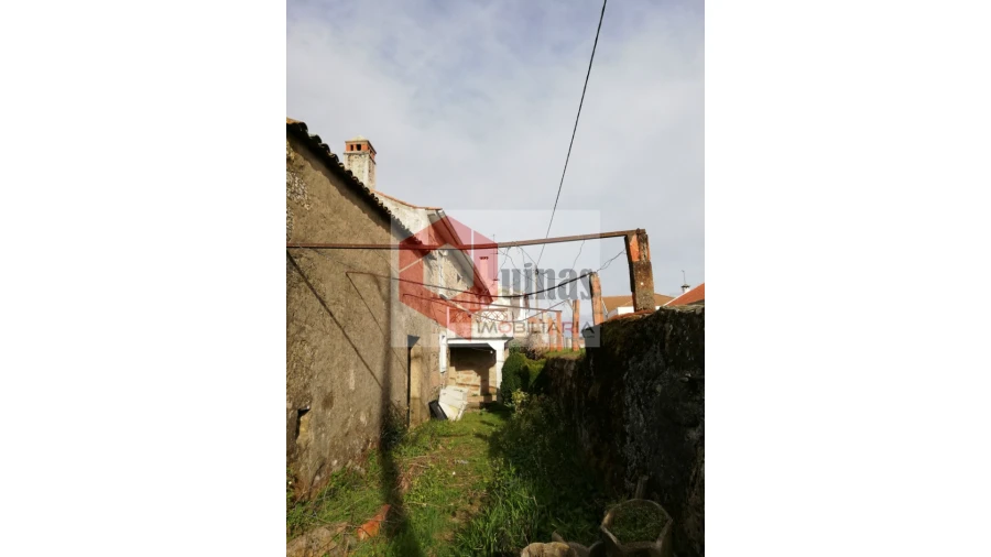 Moradia T0 para Venda em Sabugal e Aldeia de Santo António Foto 21