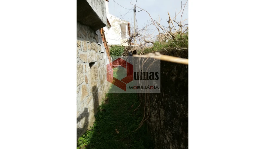 Moradia T0 para Venda em Sabugal e Aldeia de Santo António Foto 20