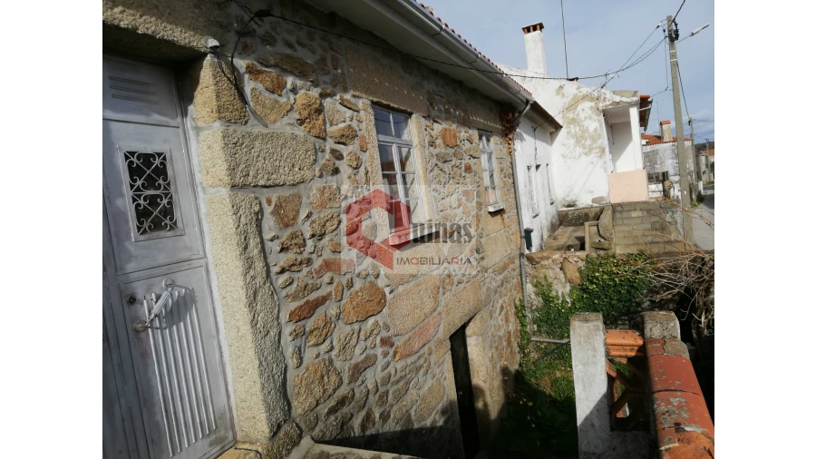Moradia T0 para Venda em Sabugal e Aldeia de Santo António Foto 31