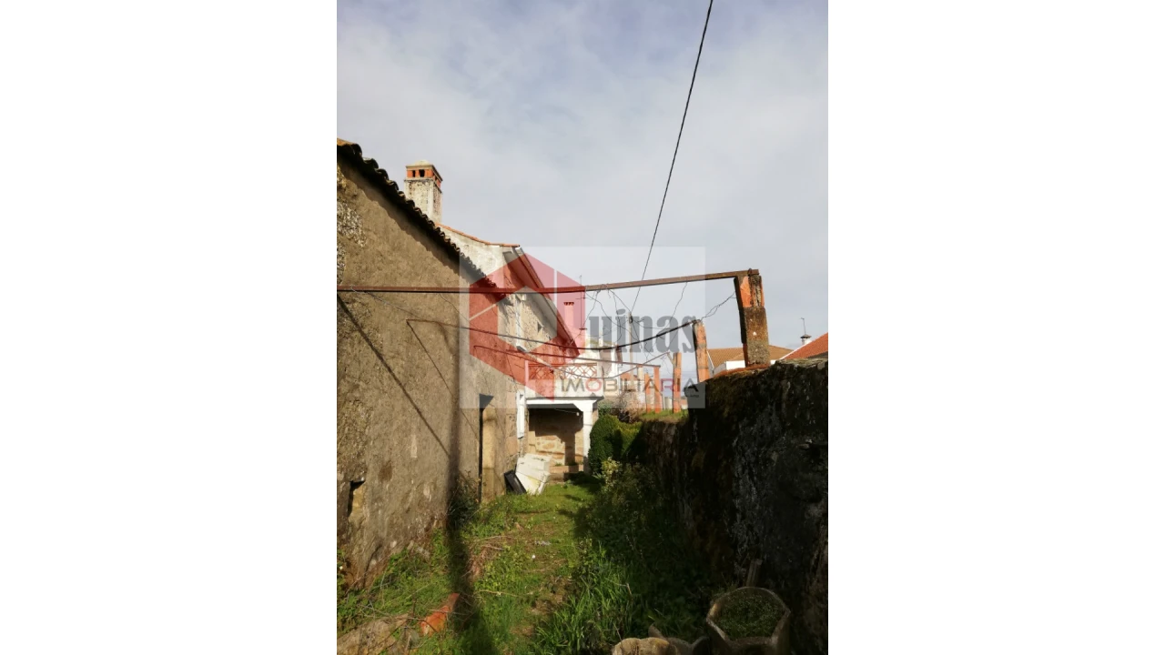 Moradia T0 para Venda em Sabugal e Aldeia de Santo António Foto 21