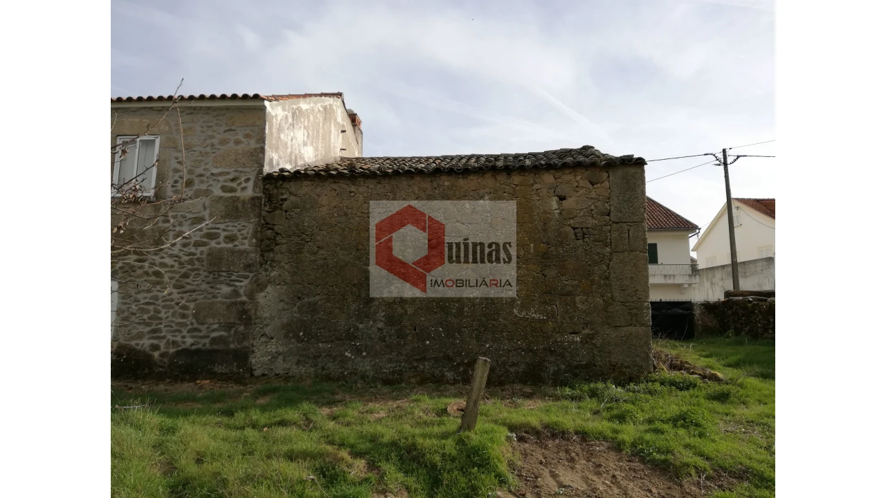 Moradia T0 para Venda em Sabugal e Aldeia de Santo António Foto 28