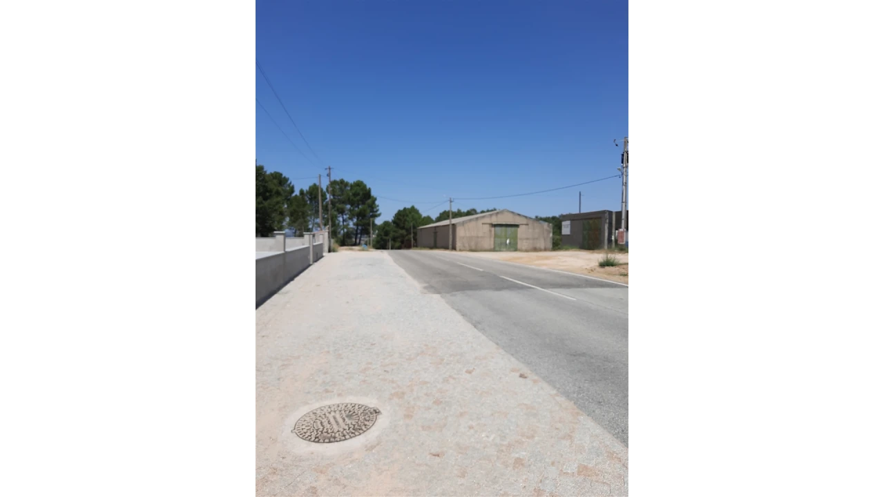 Terreno para Venda em Sabugal e Aldeia de Santo António Foto 9