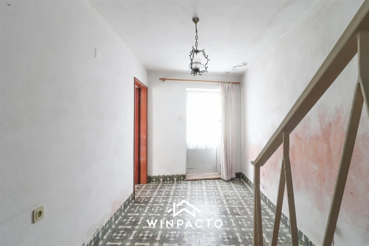 Moradia T4 para Venda em Nelas Foto 23