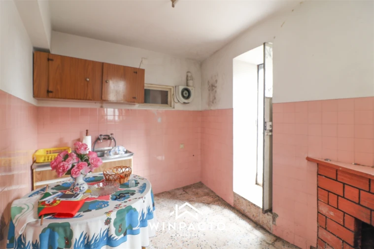 Moradia T4 para Venda em Nelas Foto 19