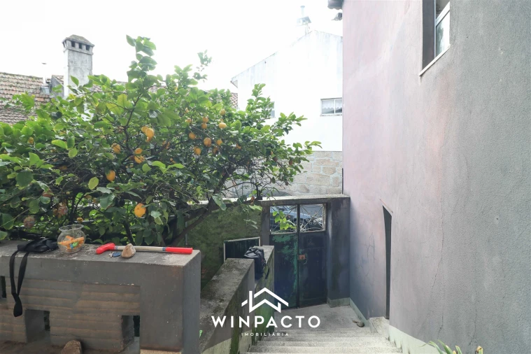 Moradia T4 para Venda em Nelas Foto 15