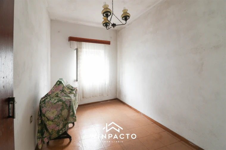 Moradia T4 para Venda em Nelas Foto 27